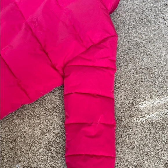 Forever 21 Bright Pink Women’s Puffer Jacket - Picture 4 of 5